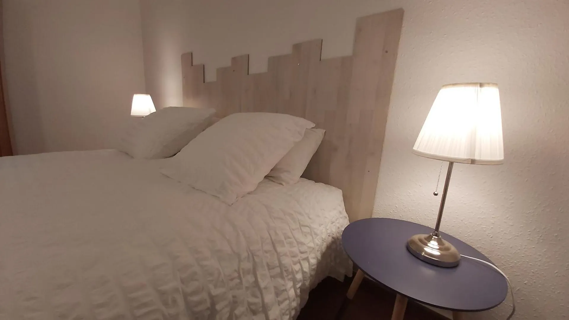 Domaine De La Tarais Villa Calorguen Holiday home