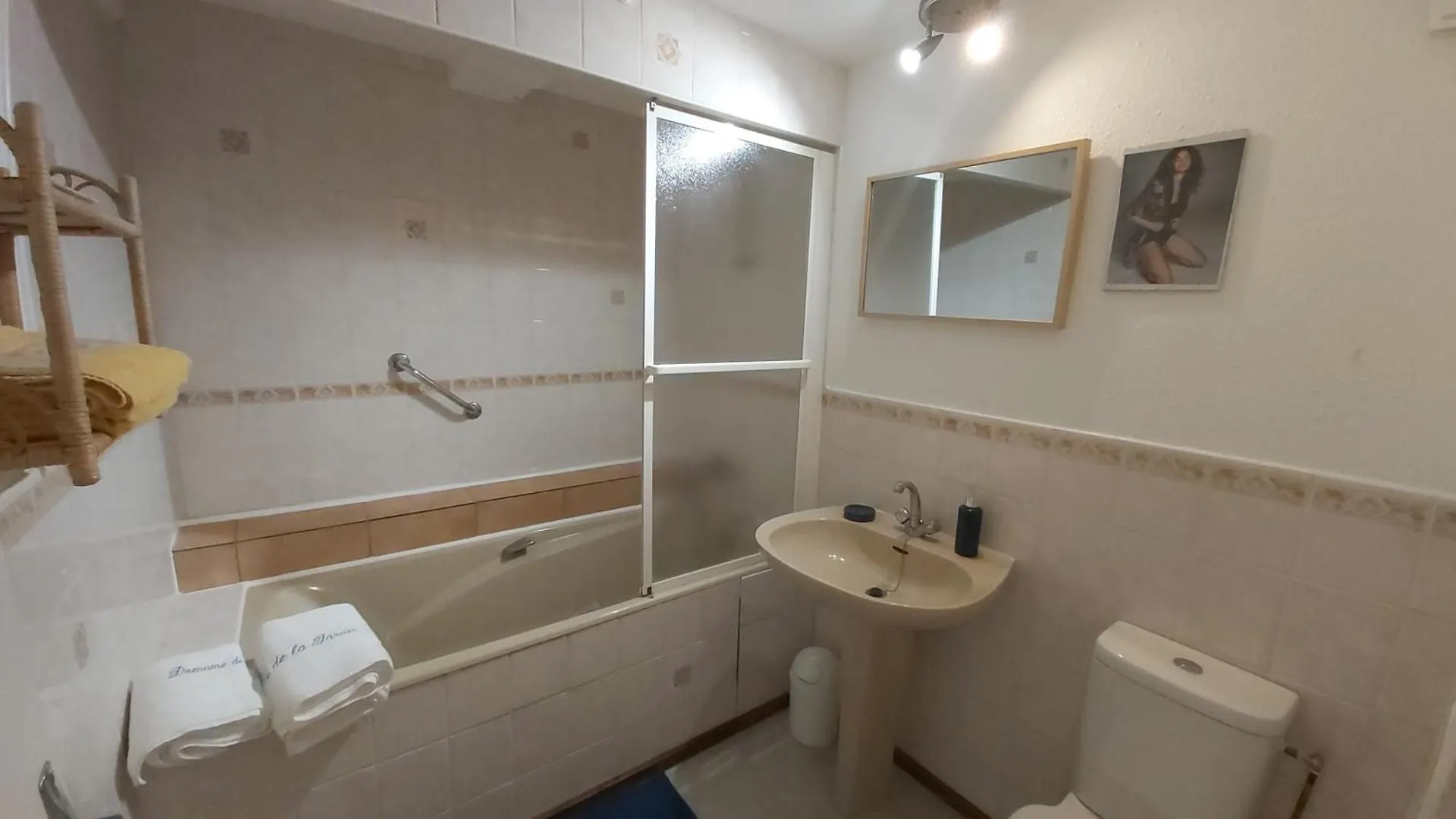 Holiday home Domaine De La Tarais Villa Calorguen