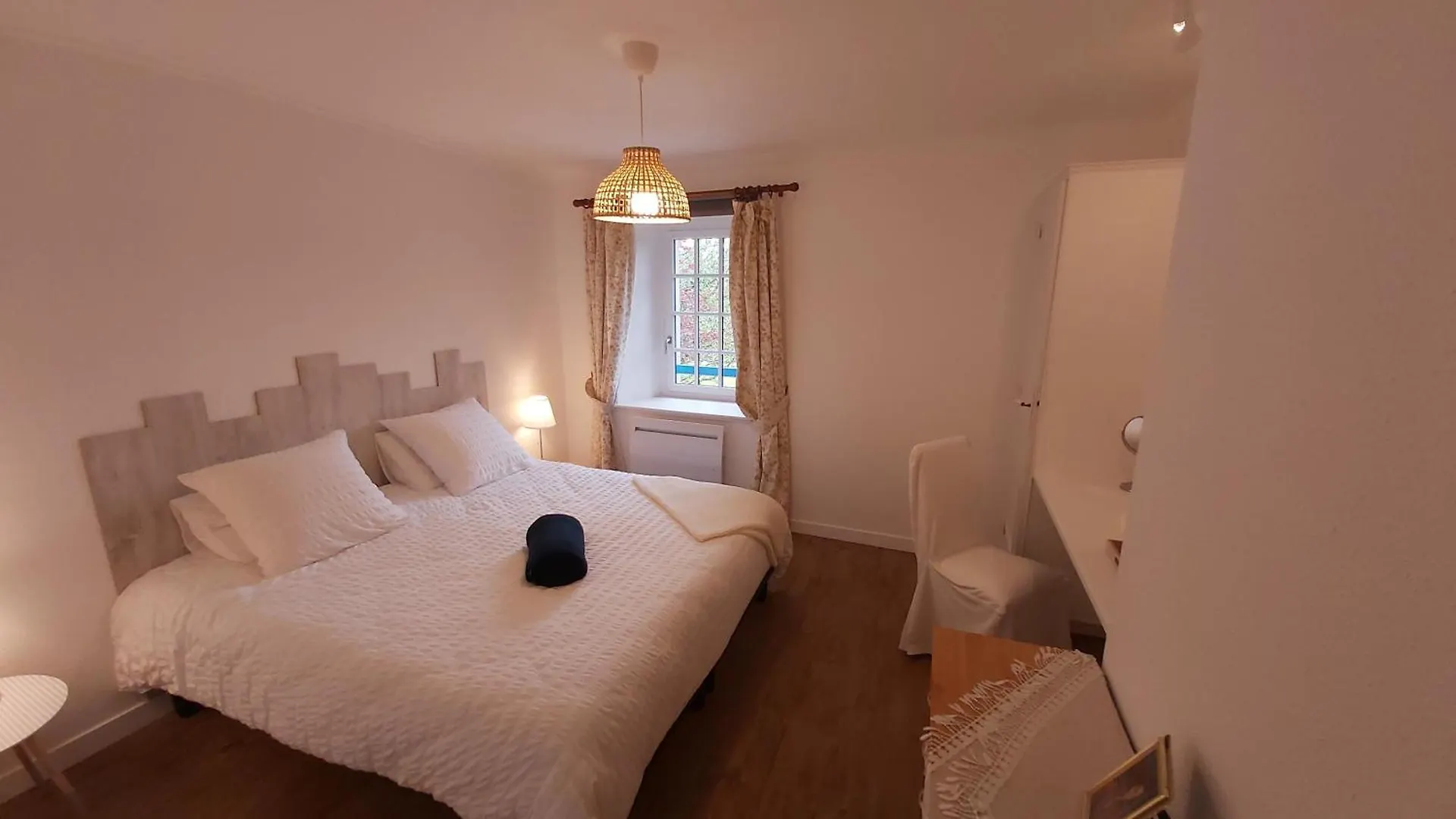 Domaine De La Tarais Villa Calorguen