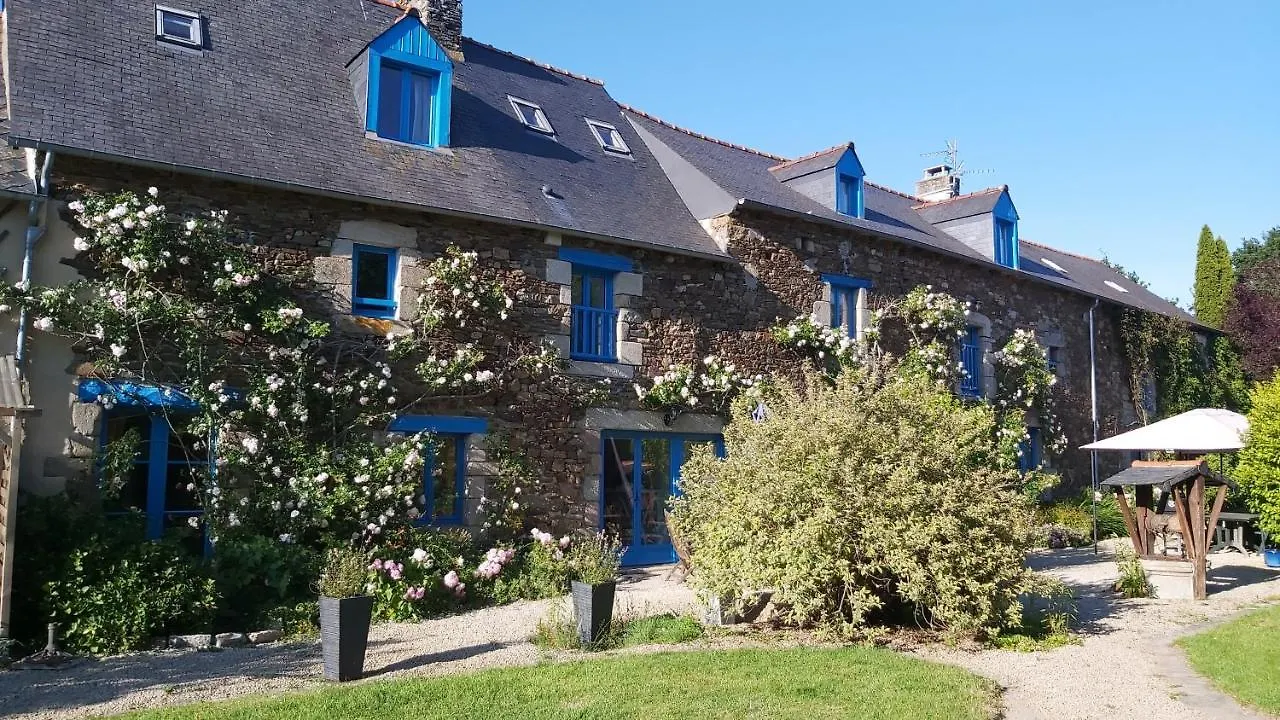 Domaine De La Tarais Villa Calorguen